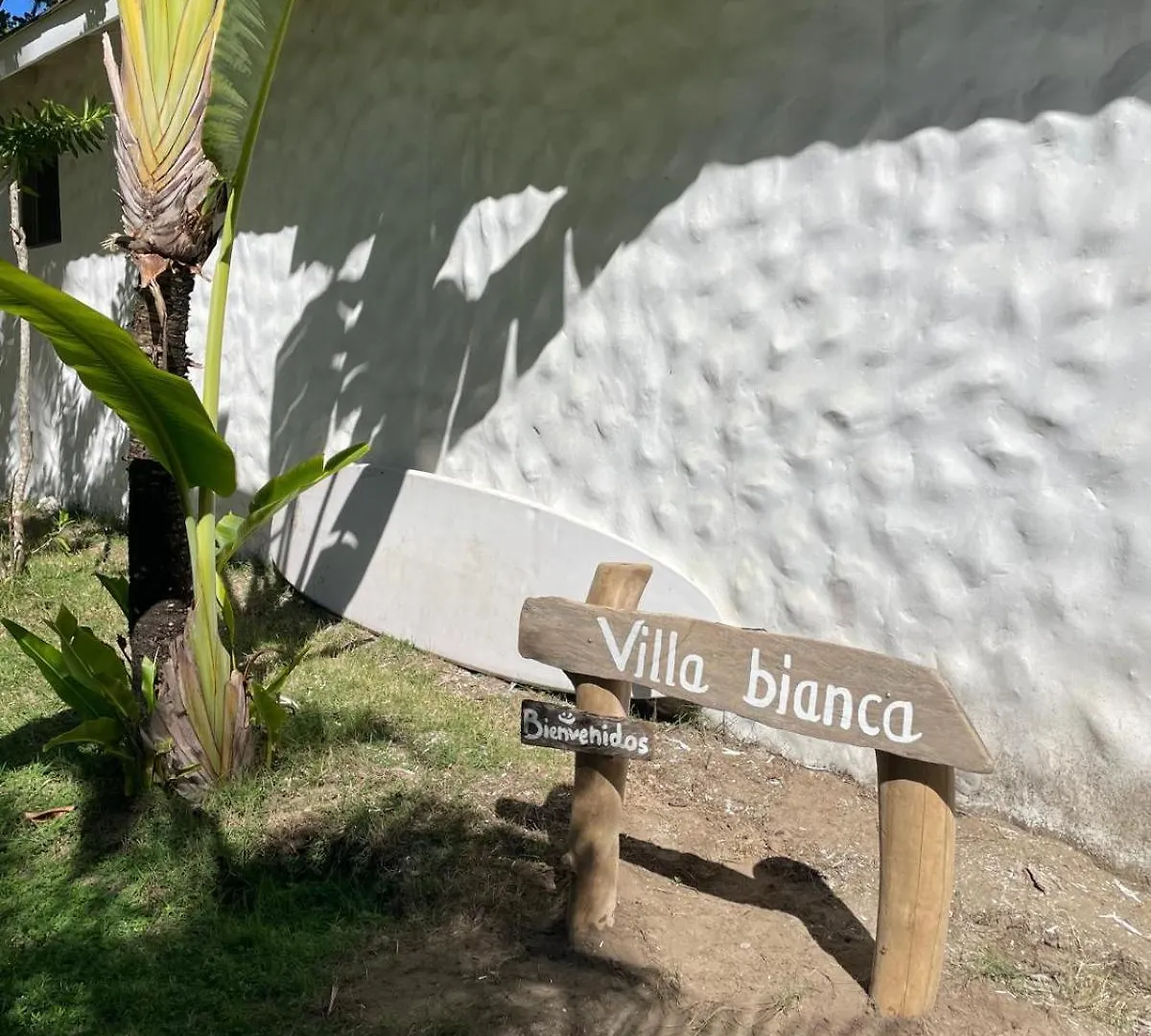 Villa Bianca - Beachfront With Pool Sosúa